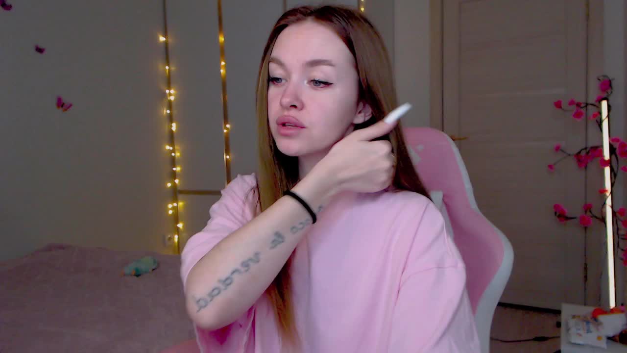 NaughtyMable Live Sex December 18, 2025