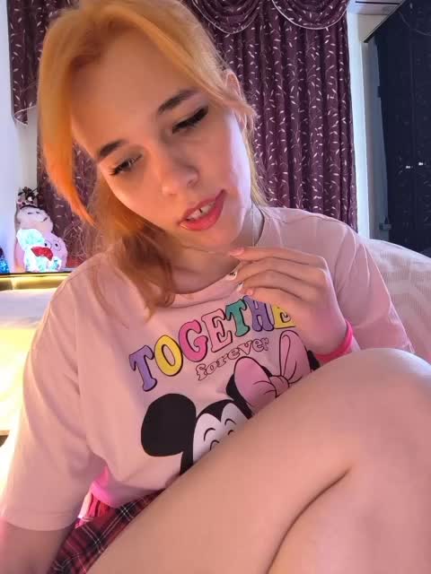 Kityteen Live Sex December 14, 2025