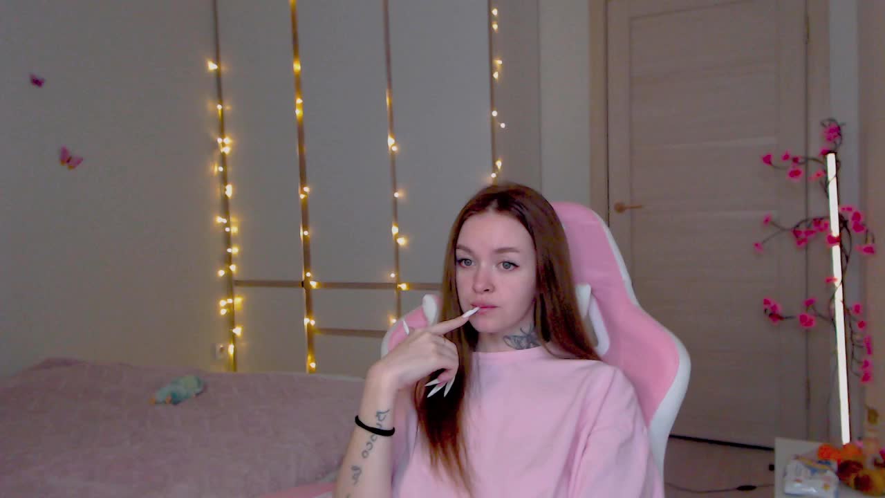 NaughtyMable Live Sex December 18, 2025