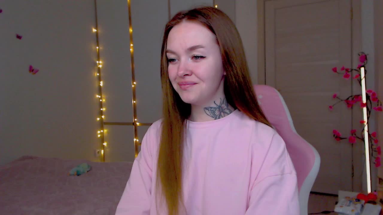 NaughtyMable Live Sex December 18, 2025