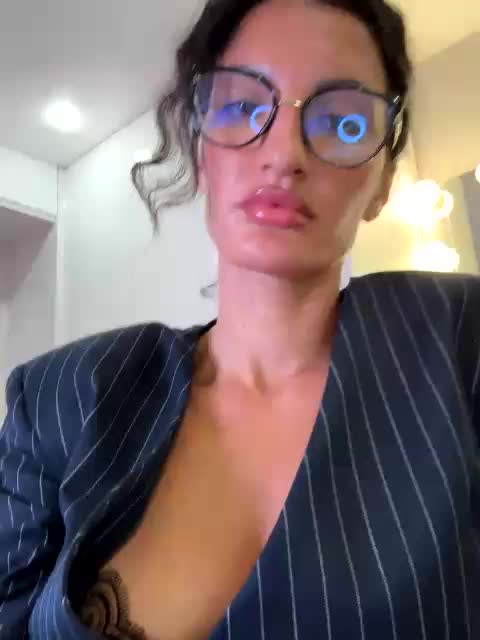 SilkenMuse Live Sex December 13, 2025