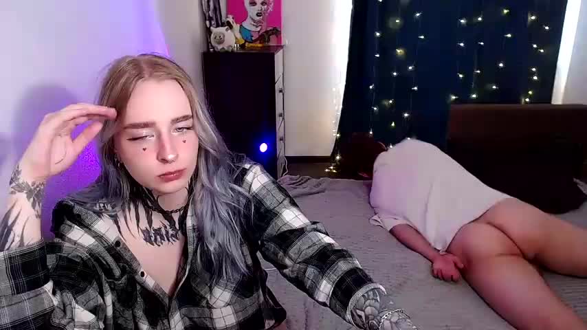 soalice Live Sex December 17, 2025