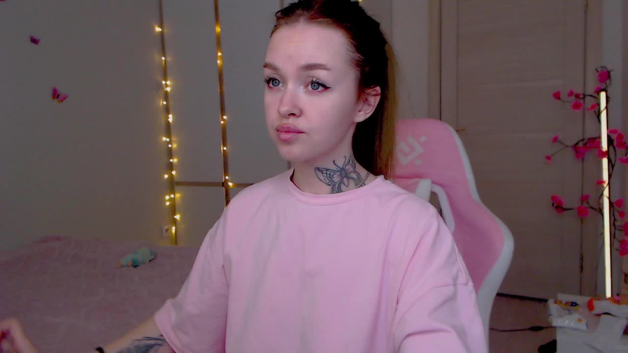 NaughtyMable Live Sex December 18, 2025