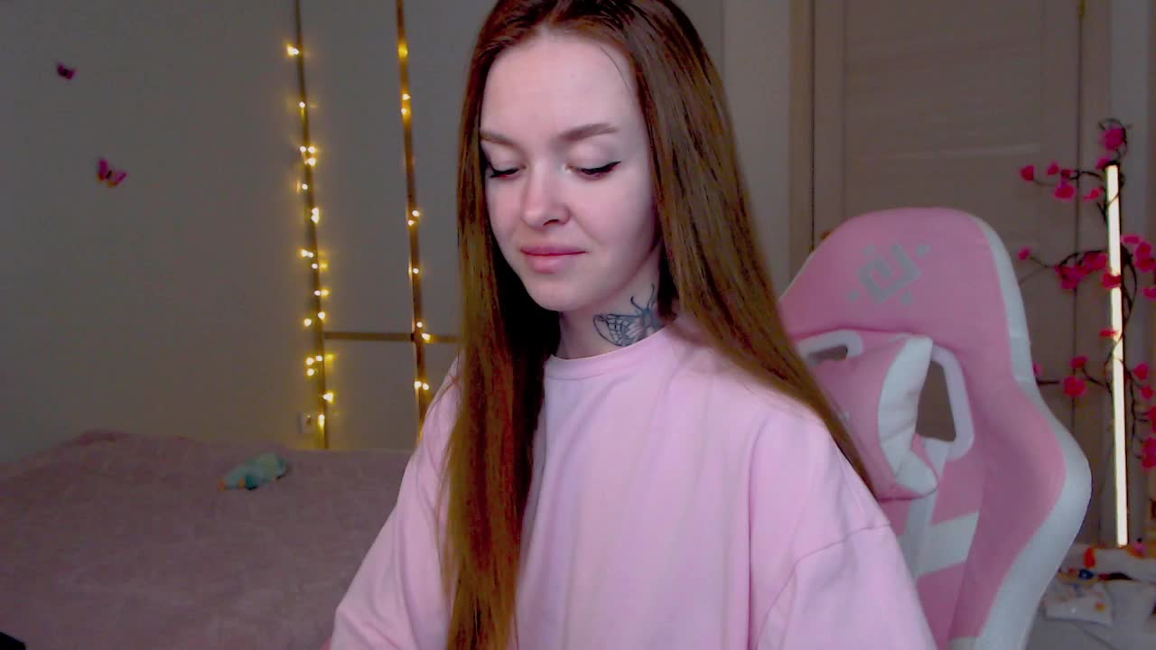 NaughtyMable Live Sex December 18, 2025