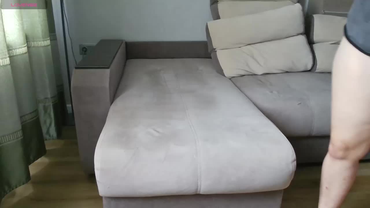 Milaa1998 Live Sex September 4, 2025