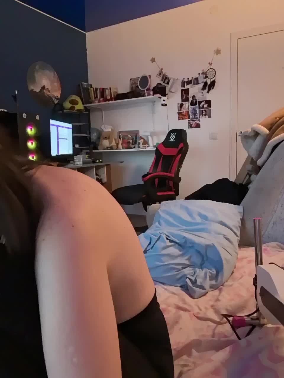 bonniewoods23 Live Sex December 14, 2025