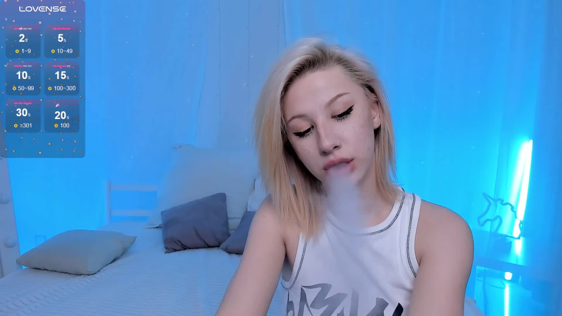 Necucubi Live Sex December 17, 2025