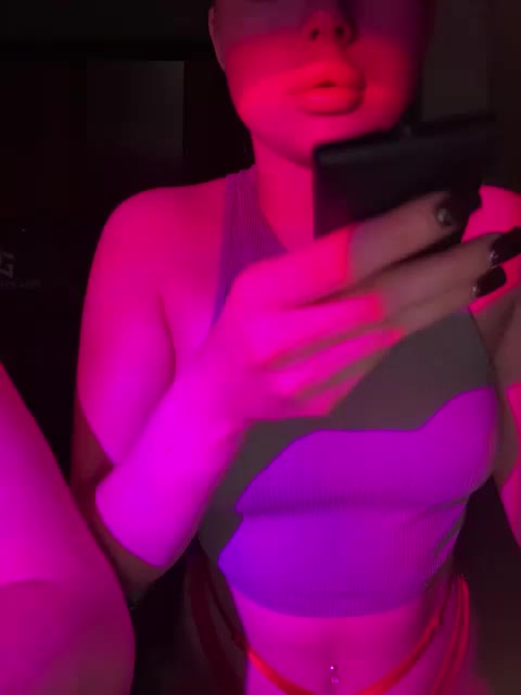 WhiteFox777 Live Sex December 12, 2025