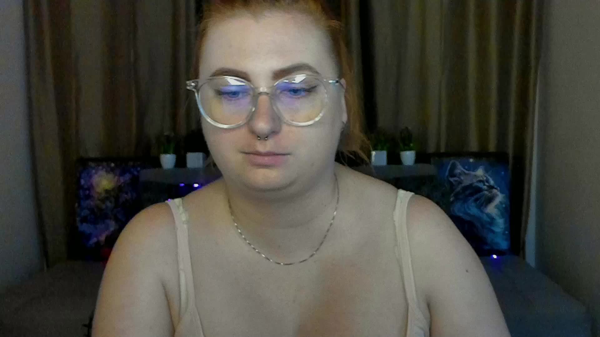 Aliciaredluv Live Sex December 17, 2025