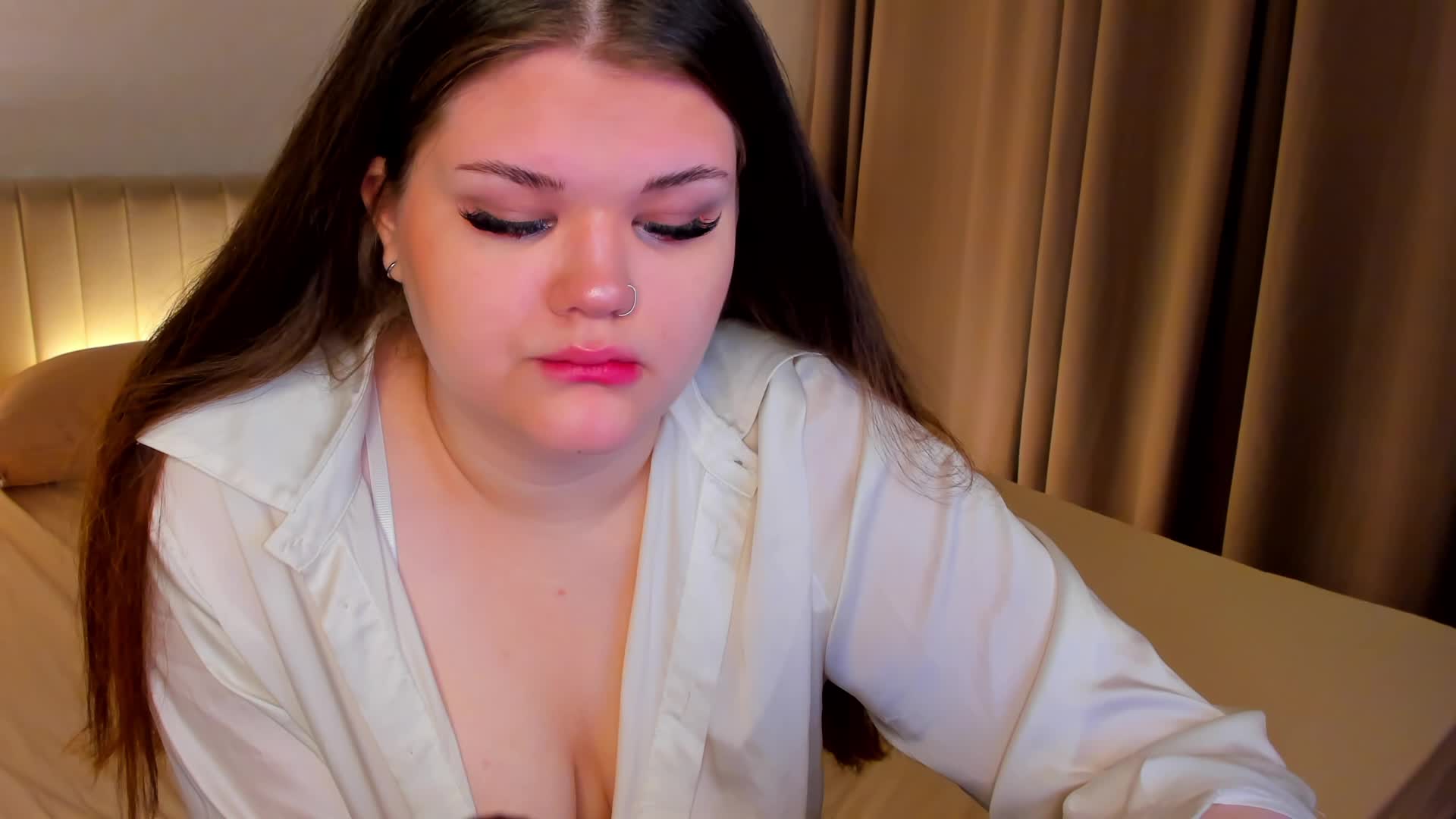 elle-one Live Sex December 13, 2025