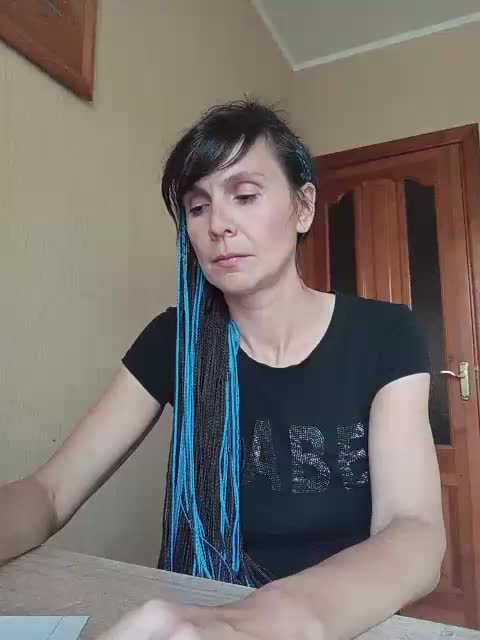 Hellenalonenochka Live Sex December 17, 2025