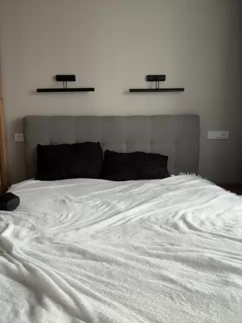 -SATIVA- Live Sex December 15, 2025