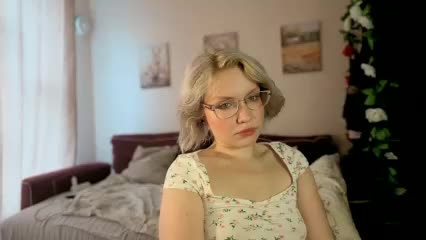 LadyAnny Live Sex December 14, 2025