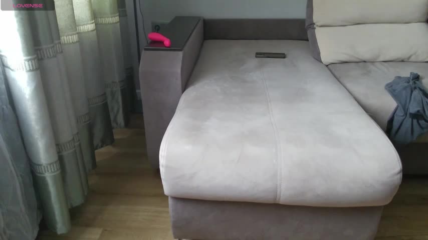 MilaaMilaa Live Sex December 14, 2025