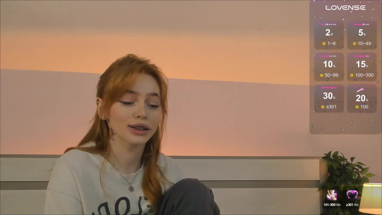 Phoenix_Margo Live Sex December 18, 2025