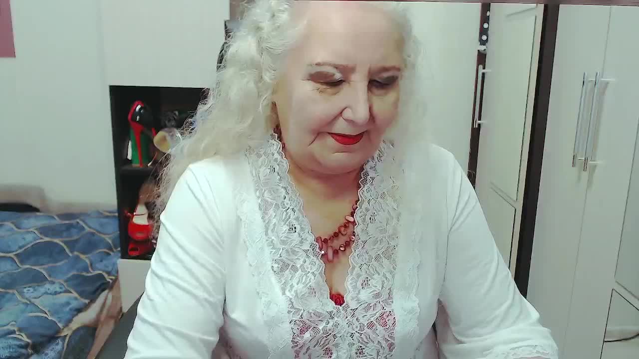 GrannyWants Live Sex December 17, 2025