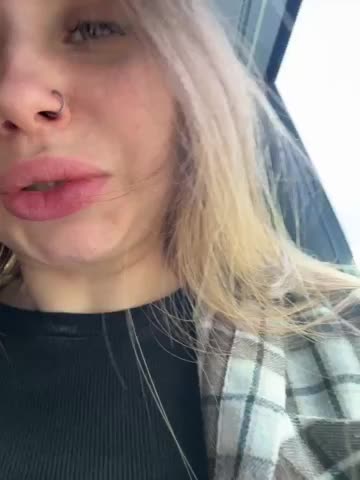 Girls-Leia Live Sex December 13, 2025