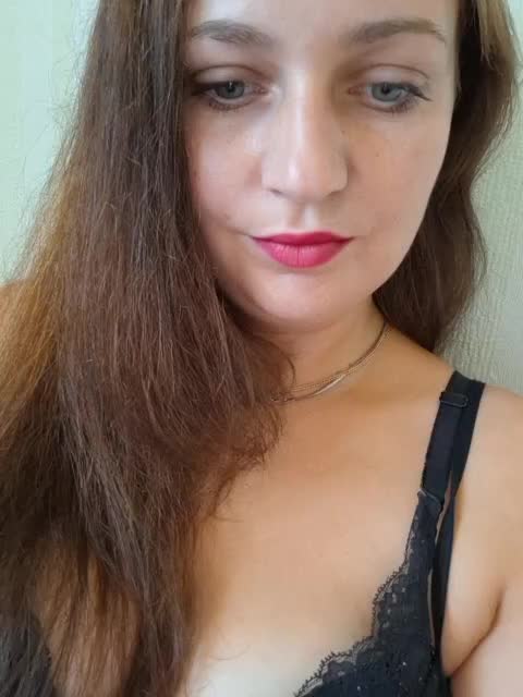 MiLAshKaA Live Sex December 17, 2025