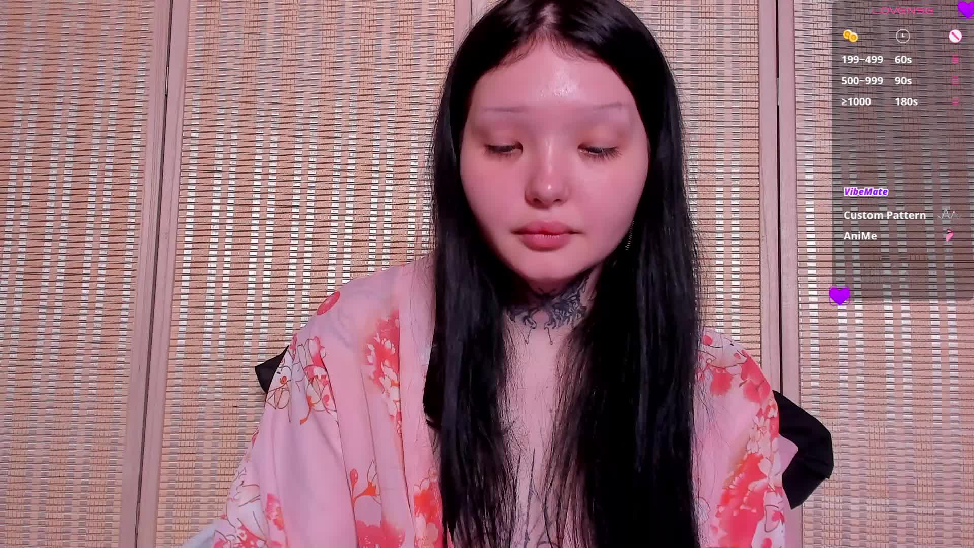 Leinbone Live Sex December 17, 2025