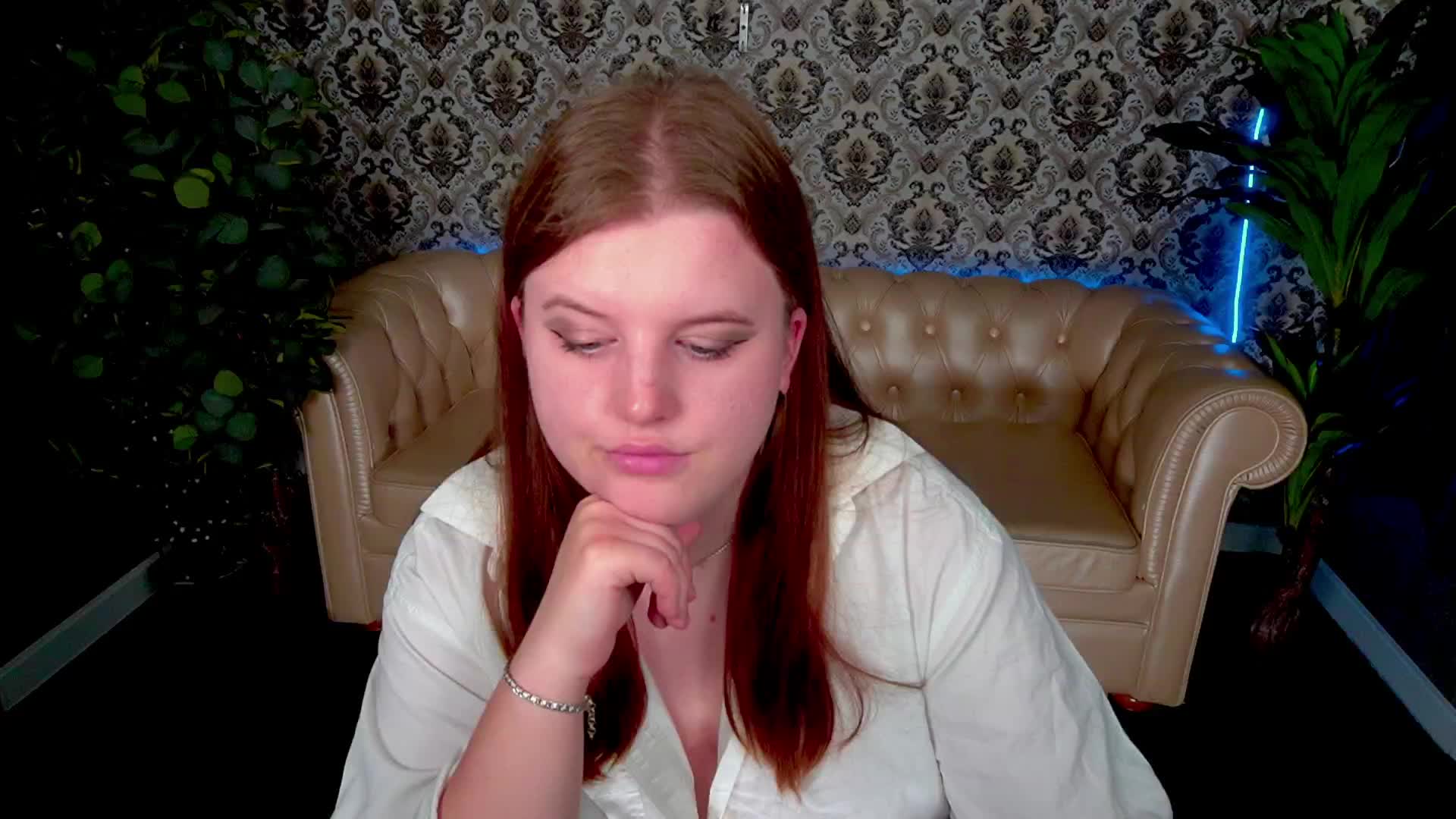 KristiMoons_2025-09-04_16-18-15_485 Live Sex September 5, 2025