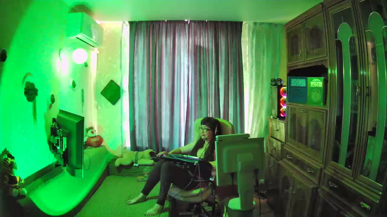 Infodar Live Sex December 19, 2025