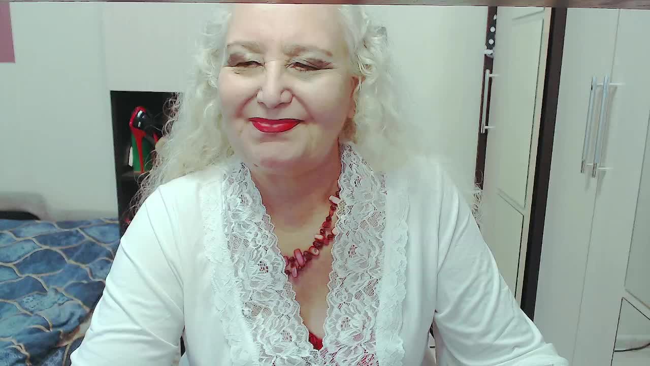 GrannyWants Live Sex December 17, 2025
