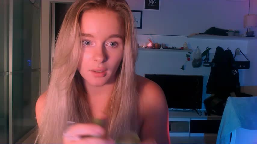 Eva_Jaya Live Sex December 13, 2025