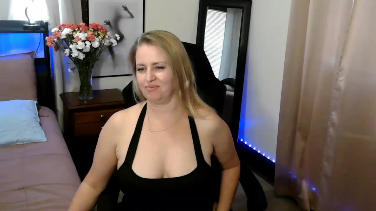 Holliekate Live Sex December 13, 2025