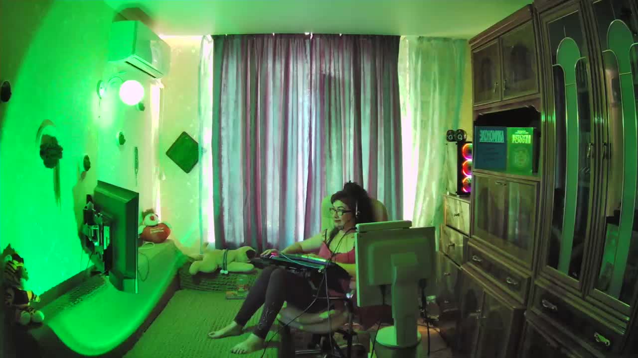 Infodar Live Sex December 19, 2025