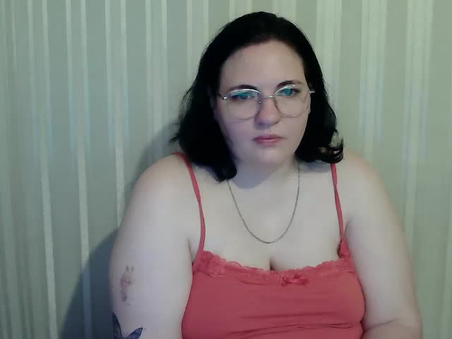 XLisaBlueX Live Sex December 15, 2025