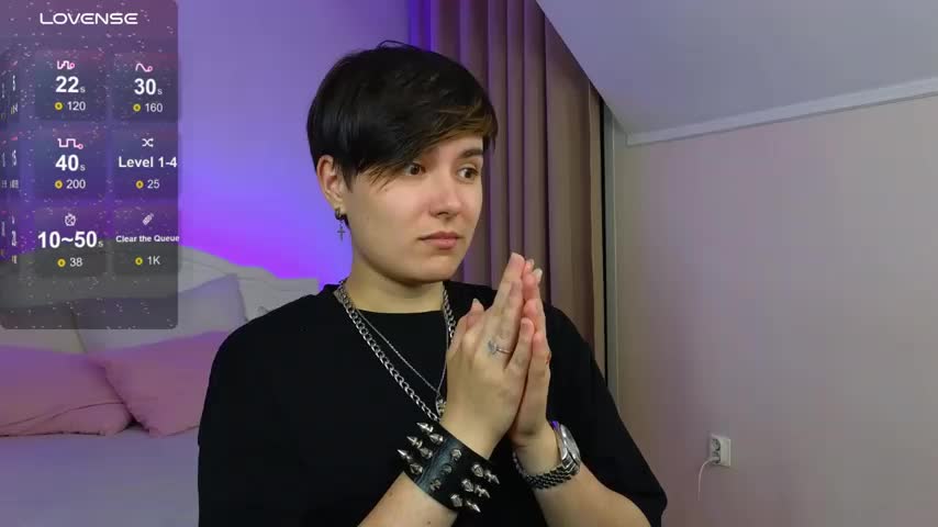 CharlieeAdams Live Sex December 14, 2025