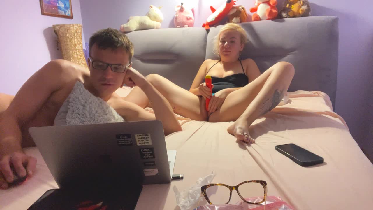 Oksana494 Live Sex December 15, 2025