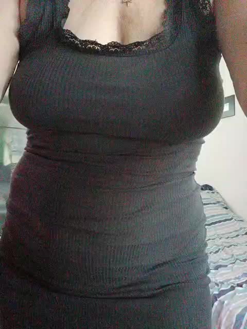 Tata42 Live Sex December 17, 2025