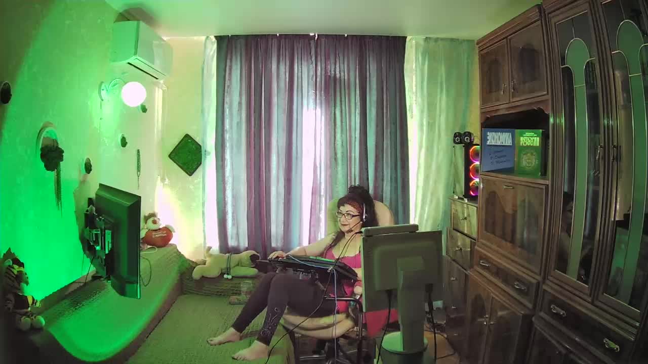 Infodar Live Sex December 19, 2025