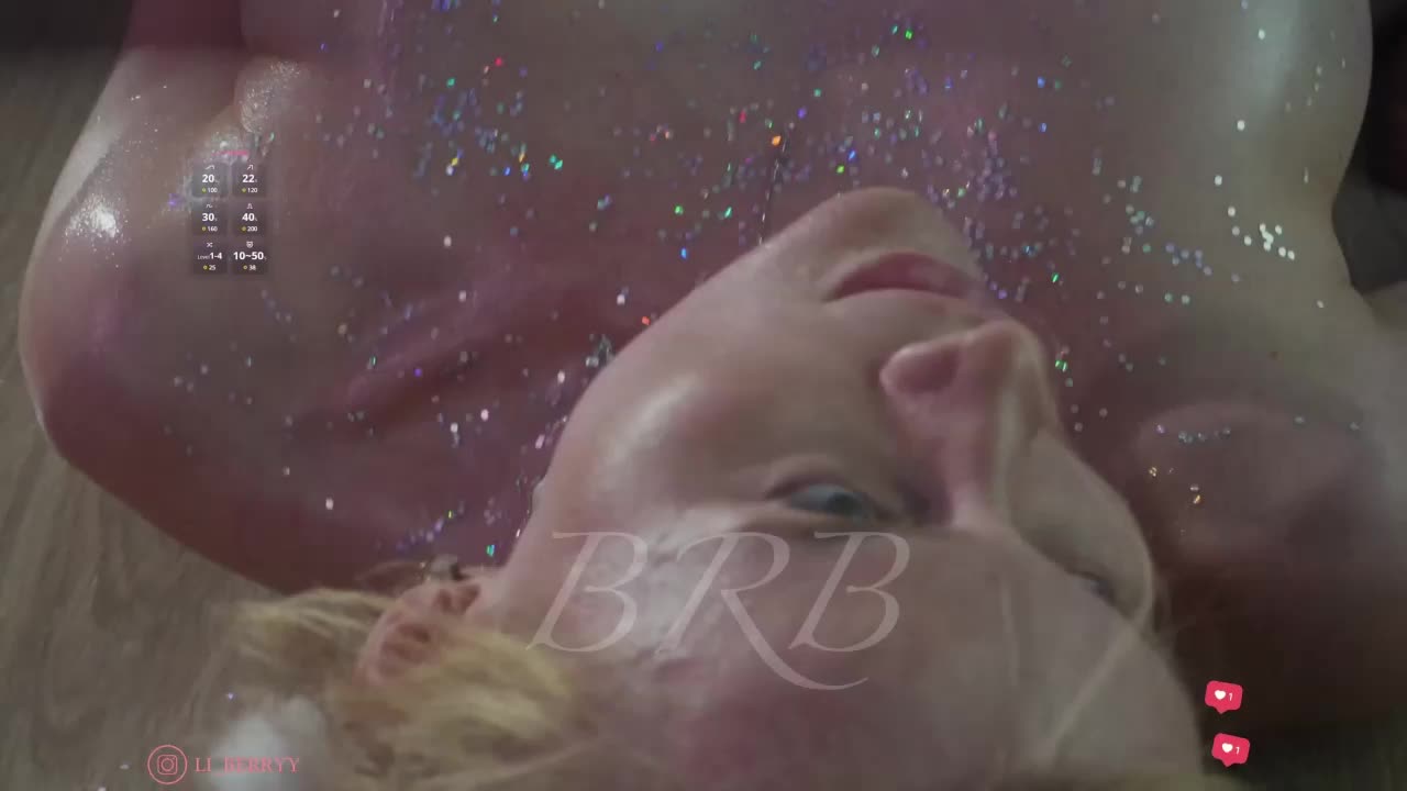 Li_Berry Live Sex December 14, 2025
