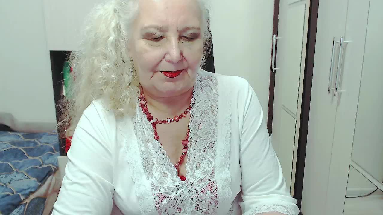 GrannyWants Live Sex December 17, 2025