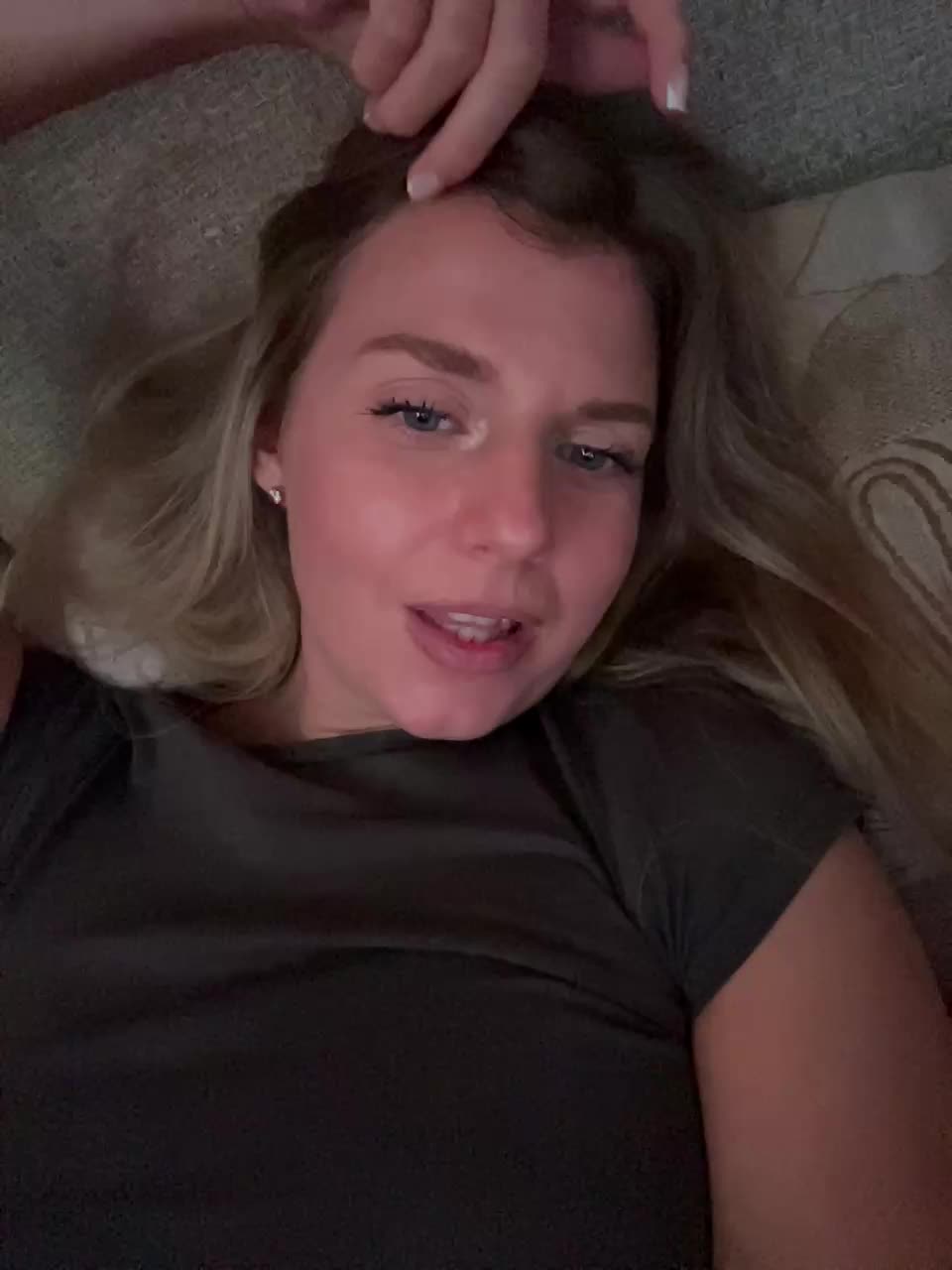 KotiMrrr Live Sex December 17, 2025