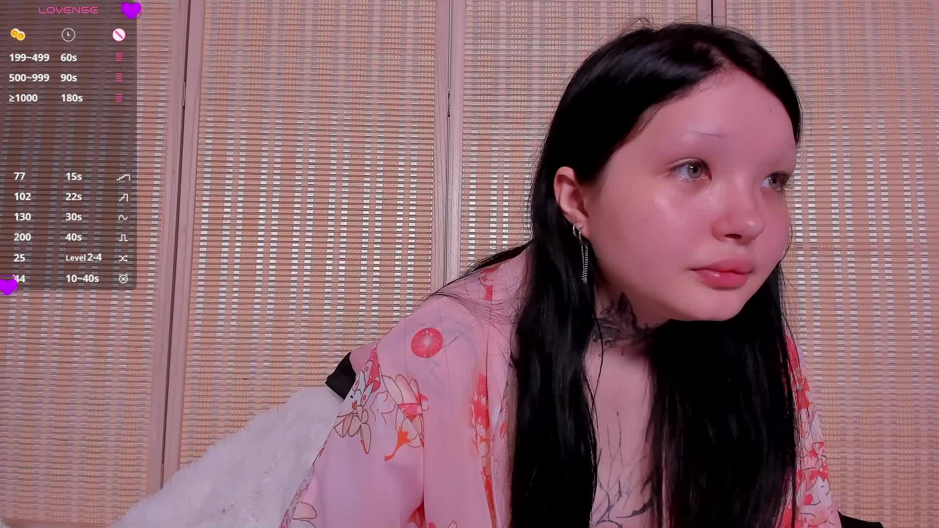 Leinbone Live Sex December 17, 2025