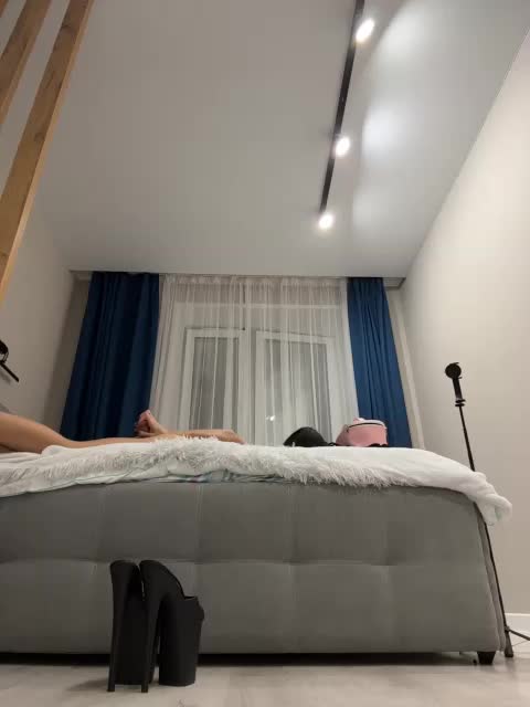 -SATIVA- Live Sex December 15, 2025