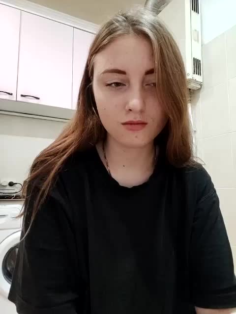 Monika_live Live Sex December 17, 2025