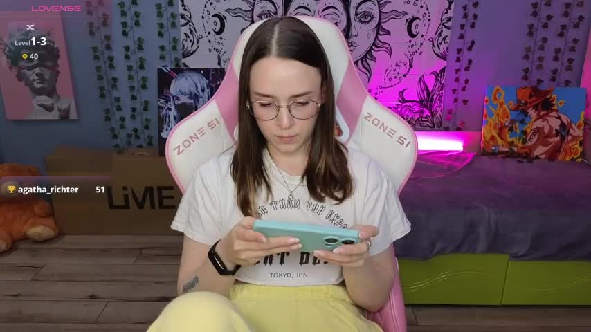 Sweet_frosti Live Sex December 13, 2025