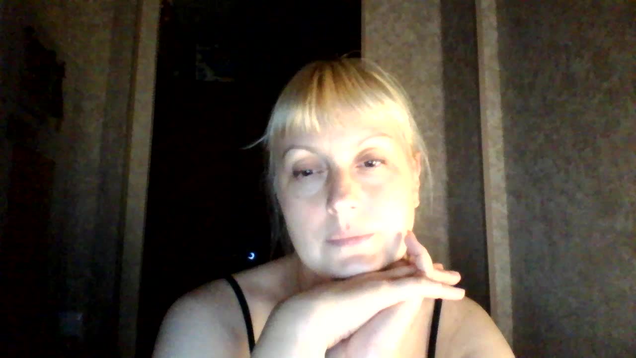 krisss2016 Live Sex December 15, 2025