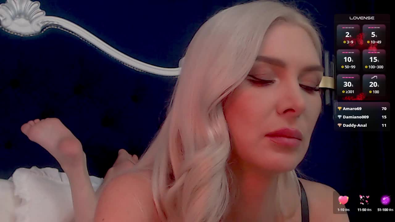 anghhellina Live Sex December 17, 2025