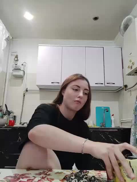 Monika_live Live Sex December 17, 2025