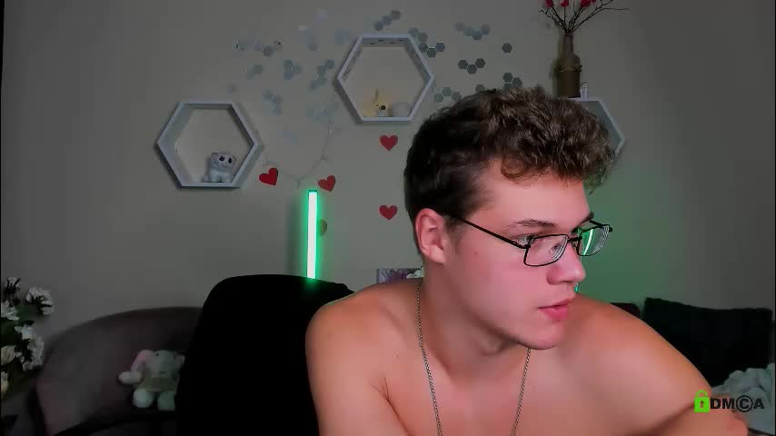 den_rich Live Sex December 15, 2025