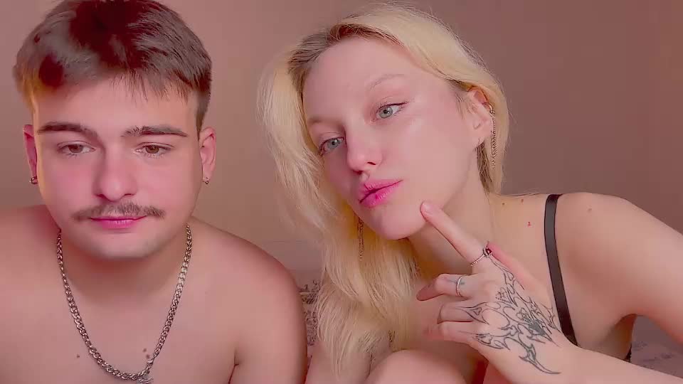 your_molly_mark Live Sex December 17, 2025