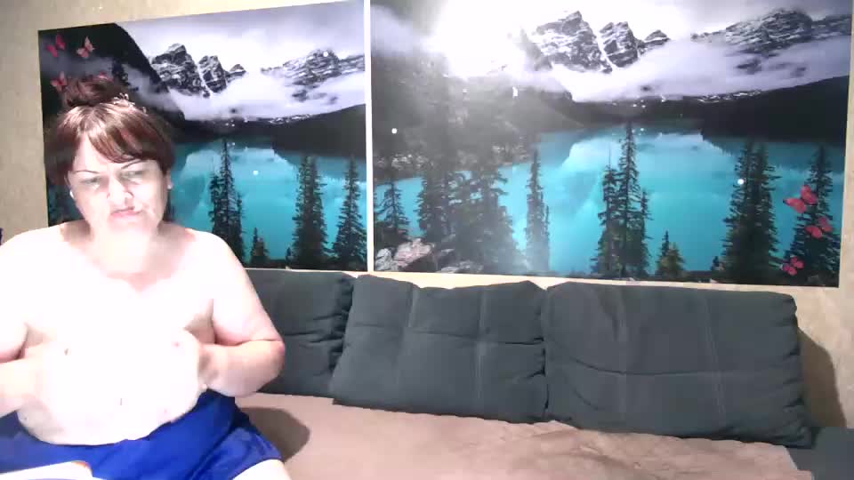 kleosnow Live Sex December 17, 2025