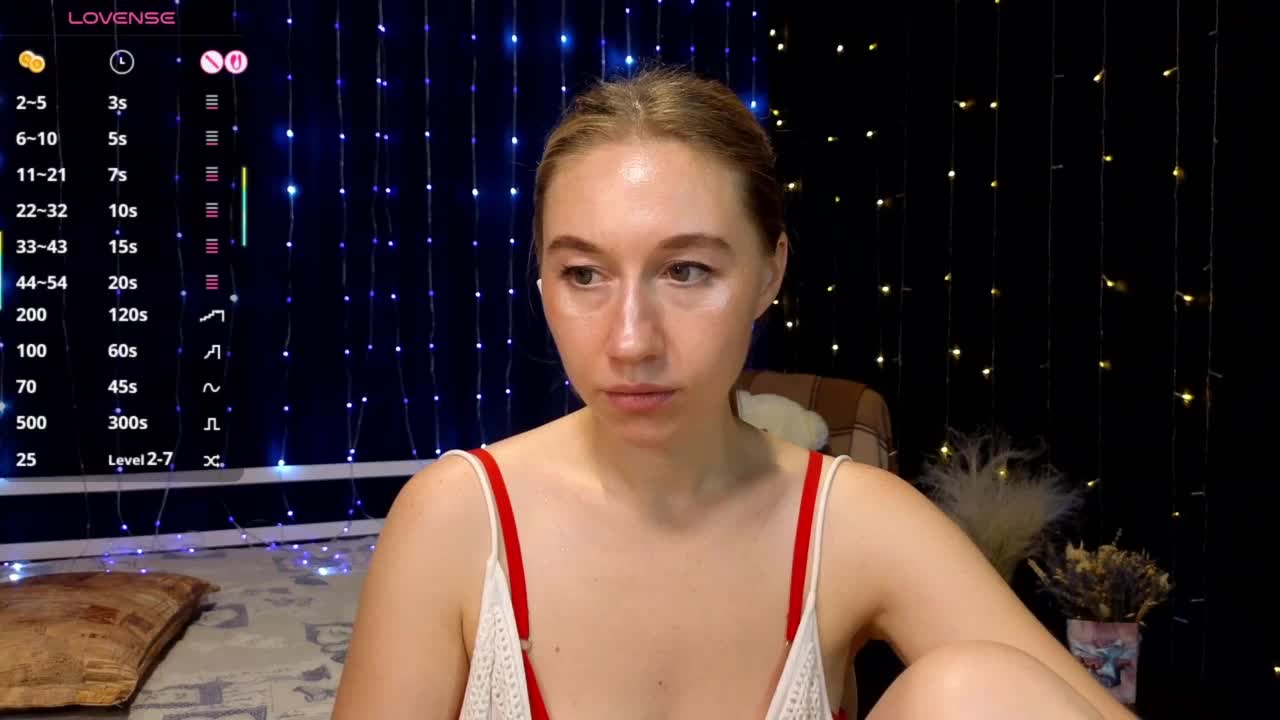 kiskaWEDNESDAY Live Sex December 18, 2025