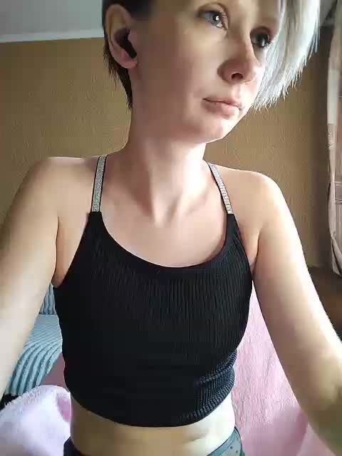 -Christina- Live Sex December 14, 2025