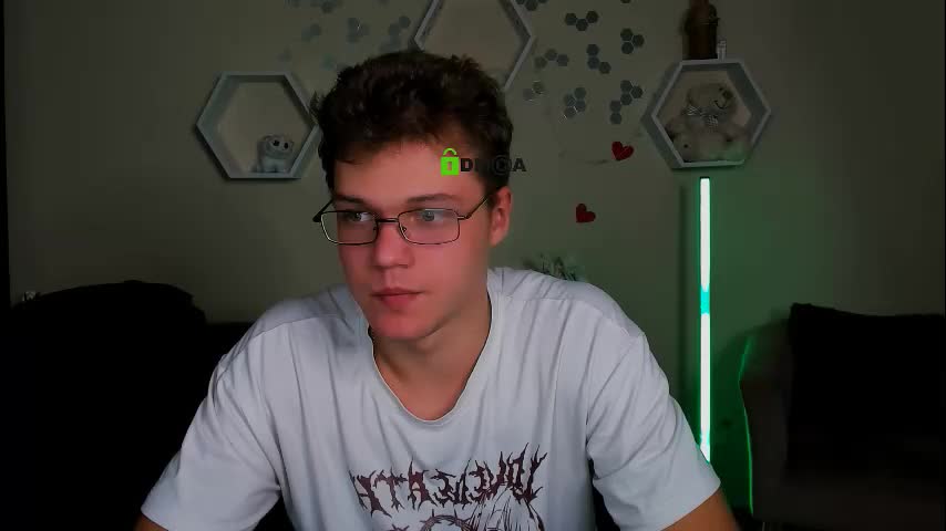 den_rich Live Sex December 15, 2025